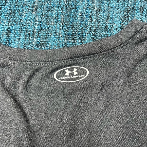 Under Armour Youth Boy's Long Sleeve T-Shirt in Gray Orange - Picture 4 of 6